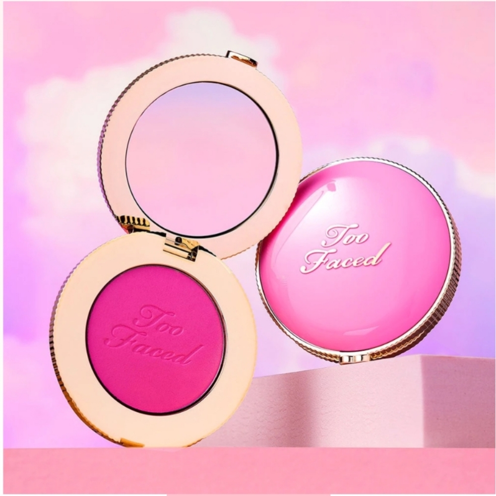 TOO FACED CLOUD CRUSH BLURRING BLUSH: WATERMELON RAIN
